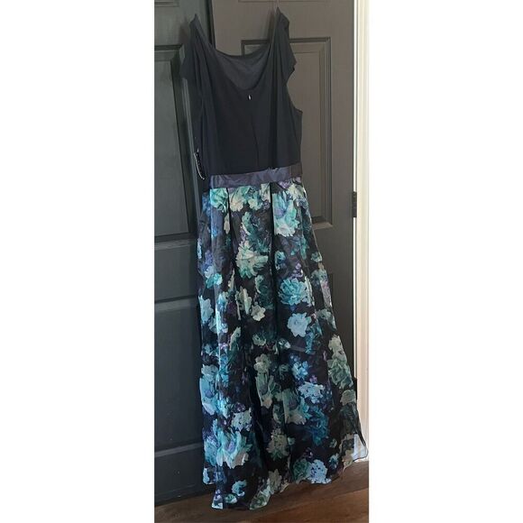 S.L. Fashions Women's Floral Print Skirt Dress 9141141 - Picture 4 of 9